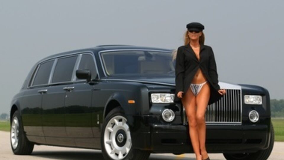 В Rolls-Royce видят перспективы на 2015 год более сложными