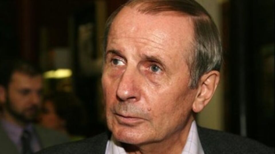 Михаил Веллер: Следовало в Донбассе и Крыму создавать общественные движения и политические партии