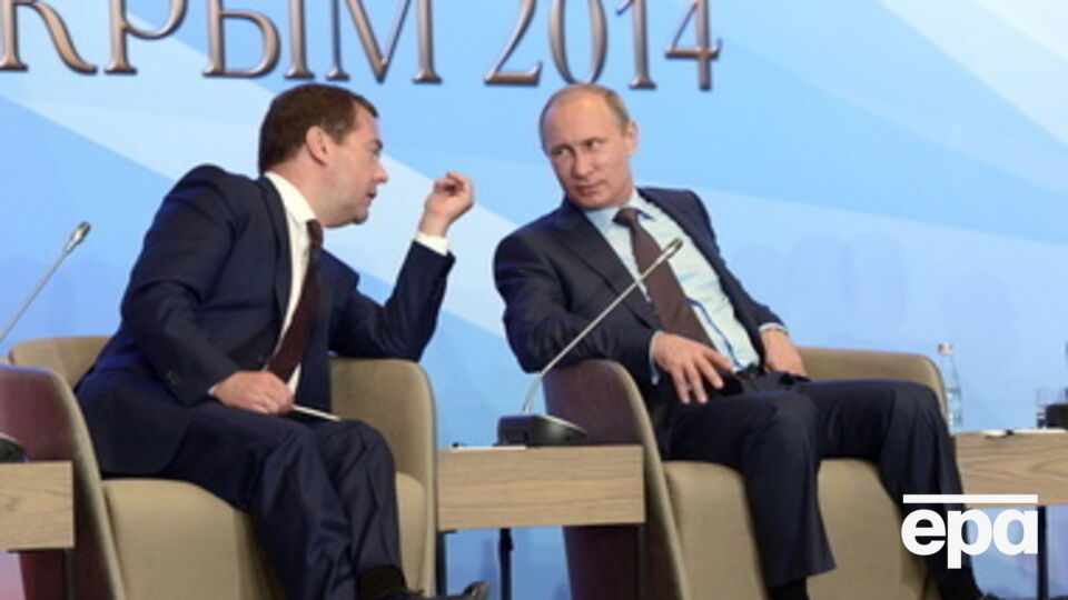 Из аннексированного Крыма уезжают люди