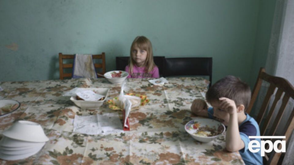 В Украине на 18 октября насчитывалось 419 тыс. 630 вынужденных переселенцев