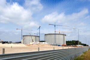 Строительство терминала для импорта сжиженного природного газа в Польше закончится в 2015 году