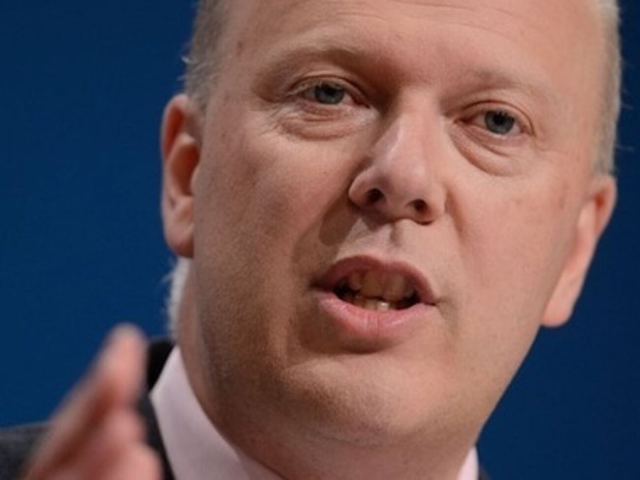 Крис Грейлинг: Интернет-тролли, это трусы, которые отравляют жизнь общества