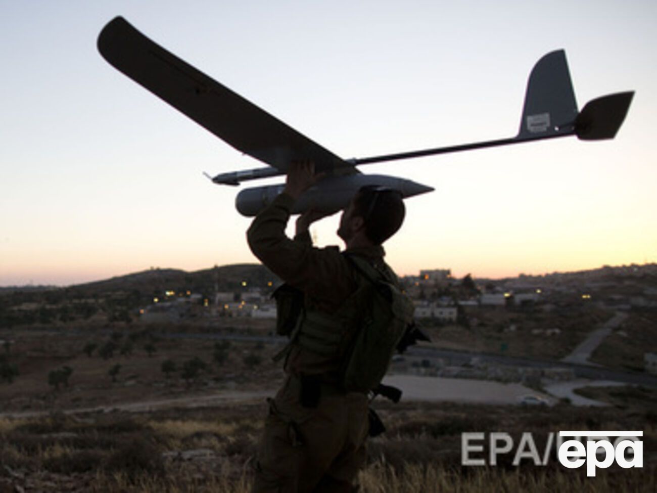 Россия продолжает воздушную разведку в районе Мариуполя