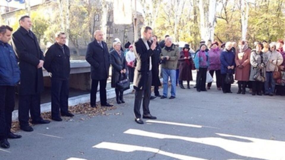 Шестеро кандидатов снялись с предвыборной гонки в пользу Лавруся