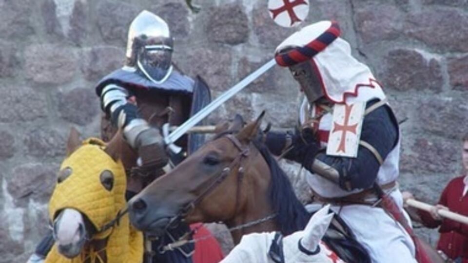 В Ивано-Франковске будут собирать деньги для полка "Азов"