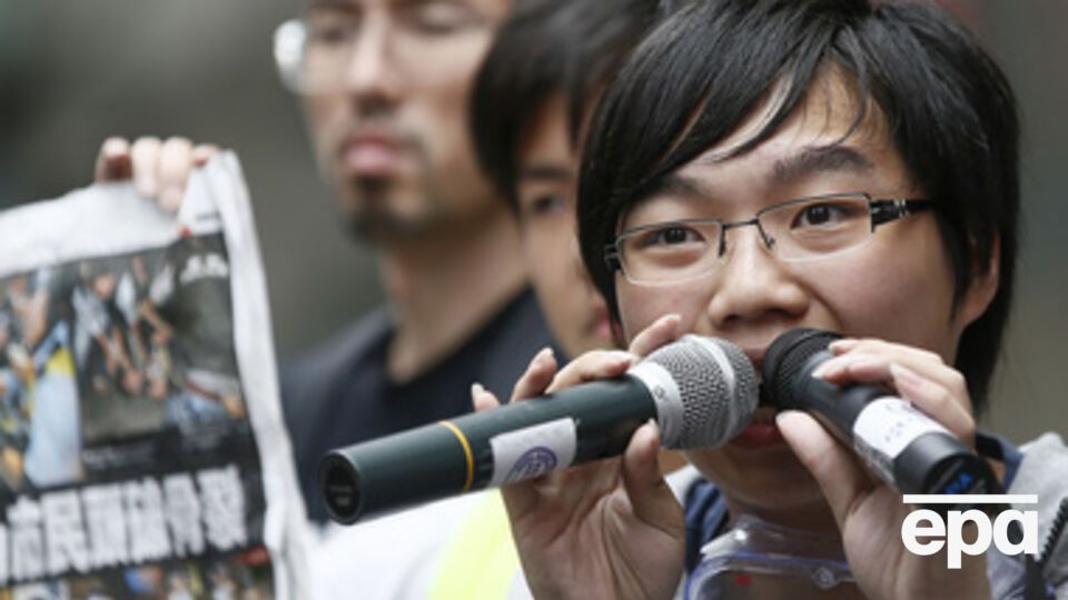 Митингующие требуют демократизации избирательного права в Гонконге