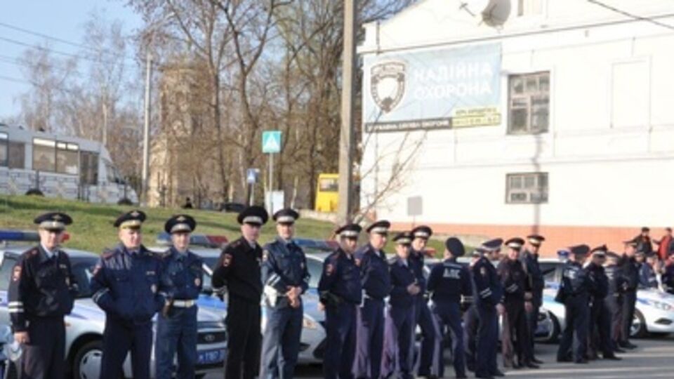 За оскорбление полицейских мужчина заплатил штраф