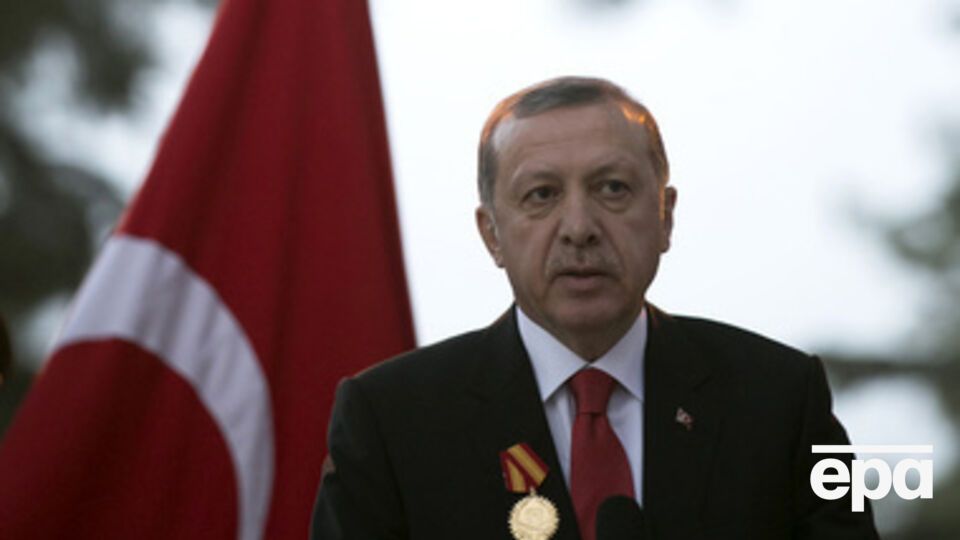 Эрдоган заявил, что Турция не будет поставлять оружие курдам, воюющим против исламистов