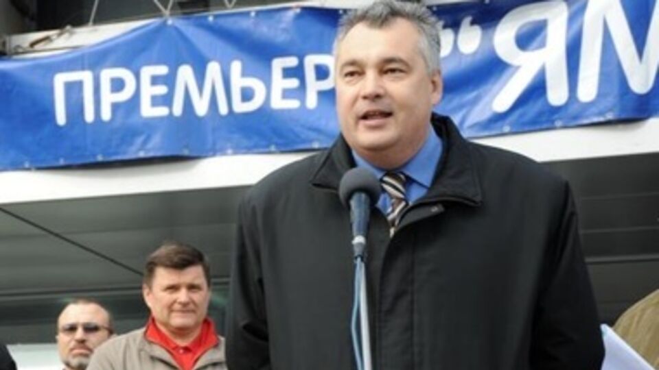 Снегирев: Минские соглашения – это политическая игра на публику