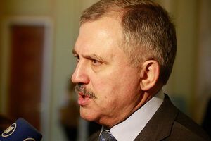 Сенченко: В Раде не будут представлены полноценно Крым, Донецк и Луганск