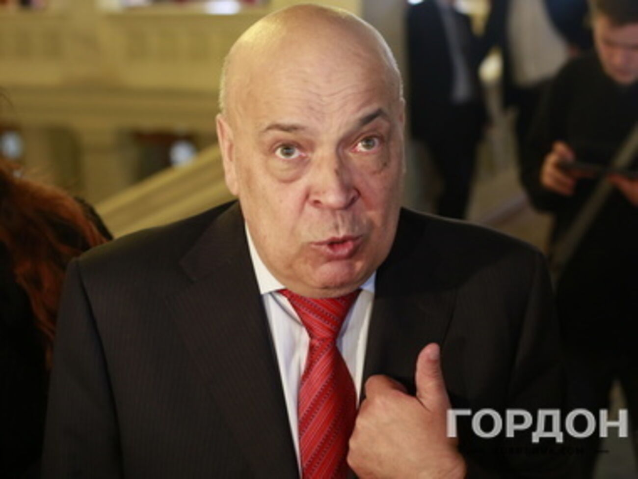 Москаль рассказал о том, как жители "ЛНР" ходят за покупками в Украину