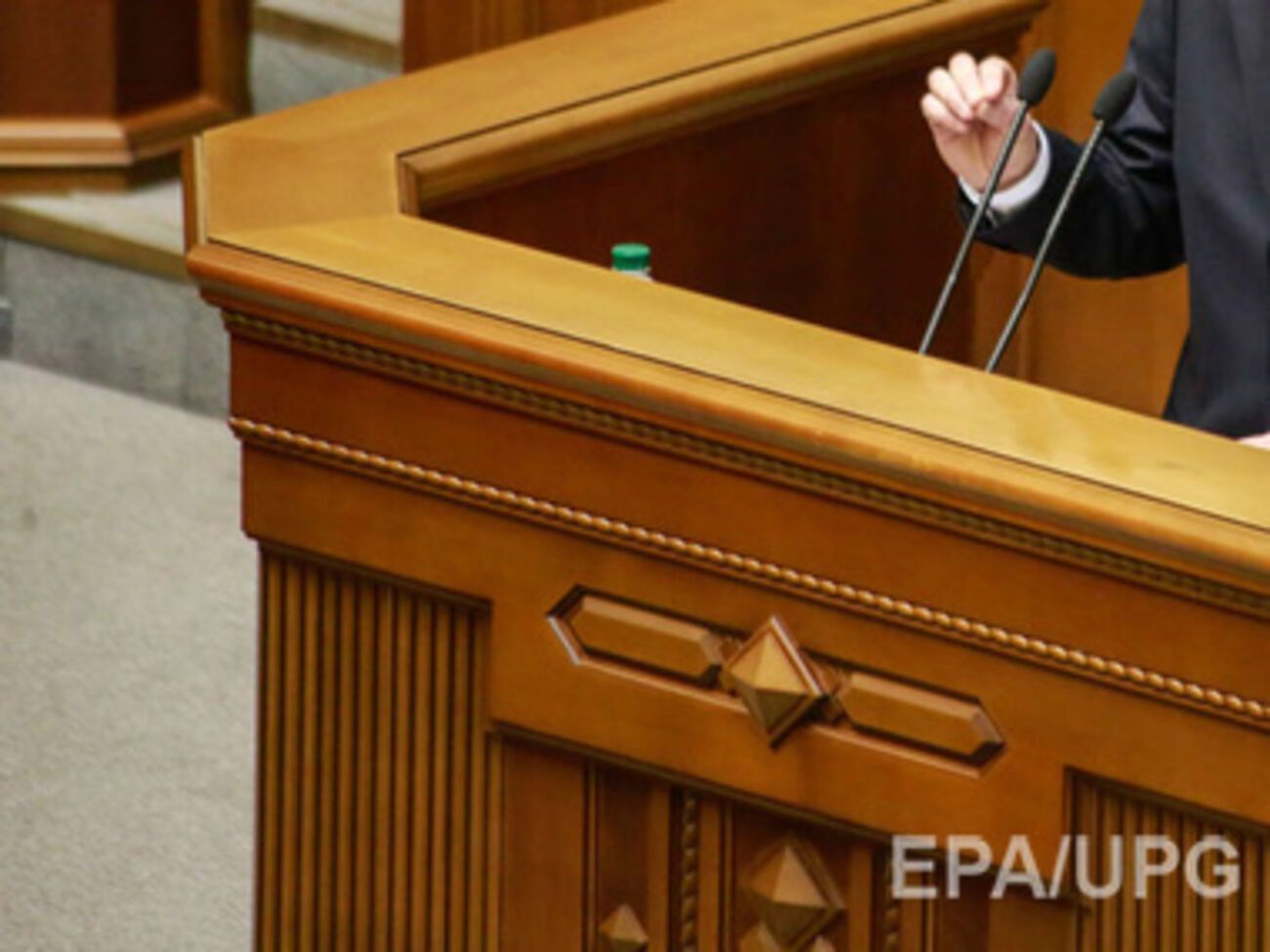 Лояльные режиму Януковича депутаты снова будут пробовать пройти в парламент