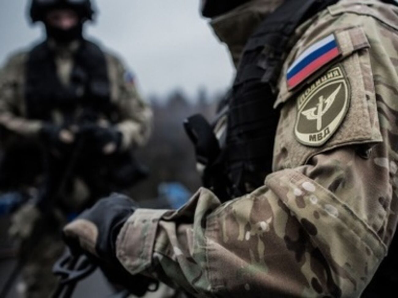 Через день Батурин должен явиться в отдел "полиции", где ему обещали вернуть отобранные вещи