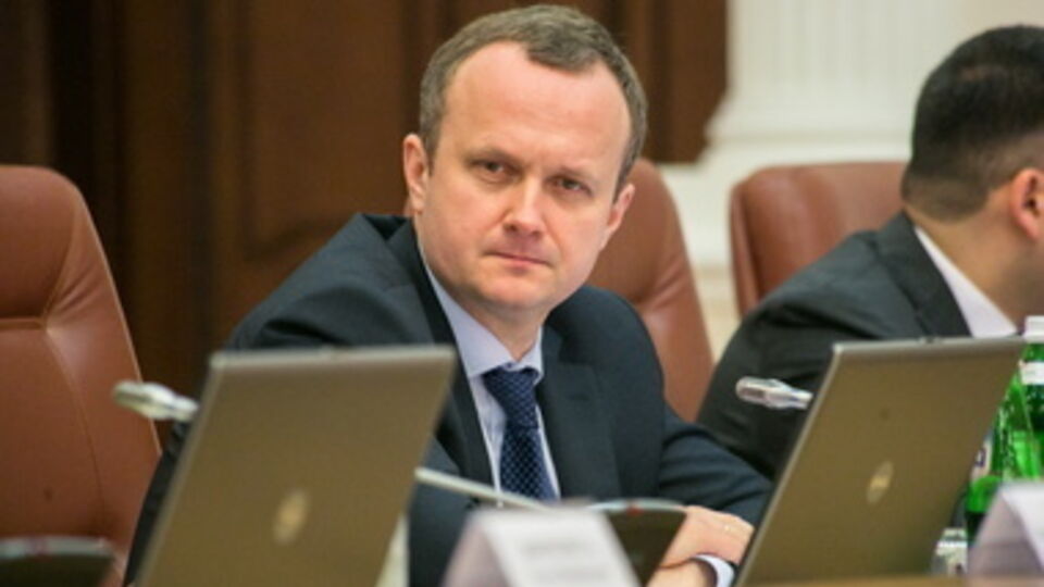 Семерак: Уголь уже едет в Украину