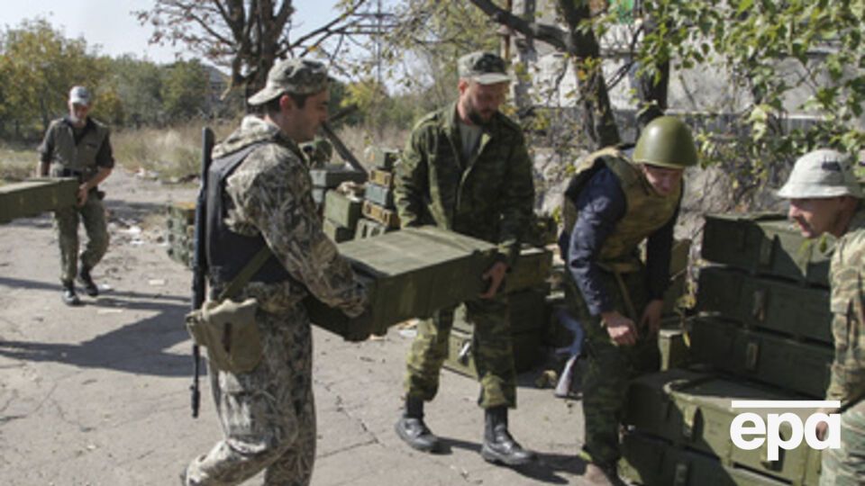 Террористы накапливают технику возле Дебальцево