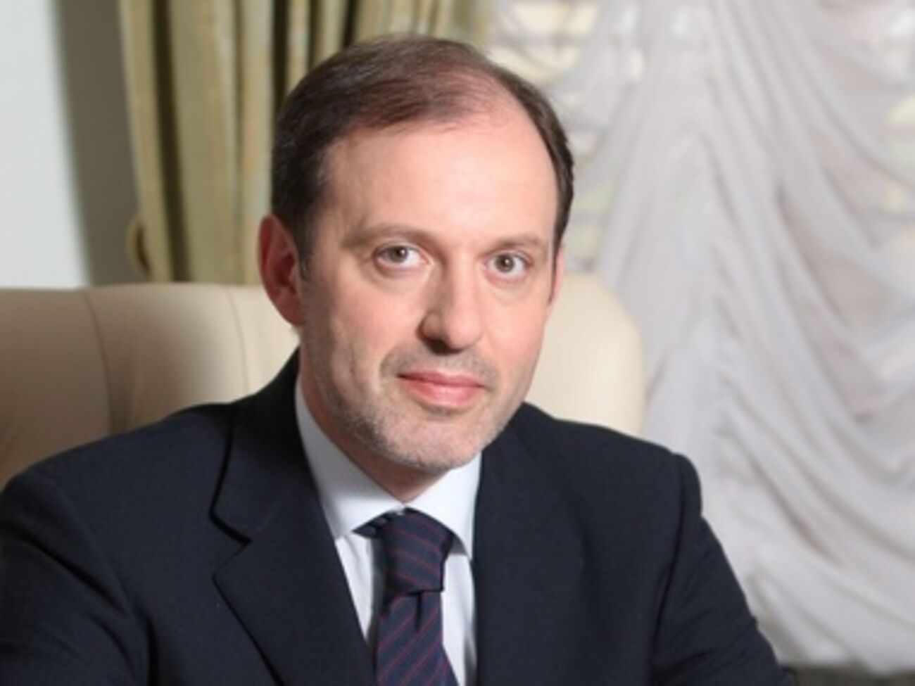 Митволь: Россия и Украина --- это два сиамских близнеца, которые друг с другом дерутся до крови