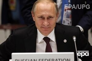 Президент РФ Владимир Путин опоздал на встречу с канцлером Германии Ангелой Меркель на два часа