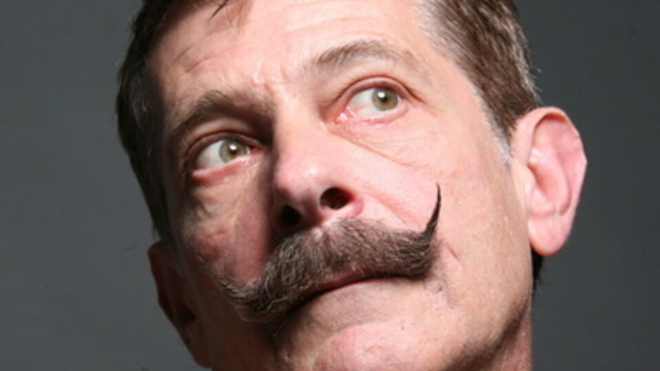 Барский: В российских сериалах менты пьют водку и ловят бандитов точно так же, как и наши