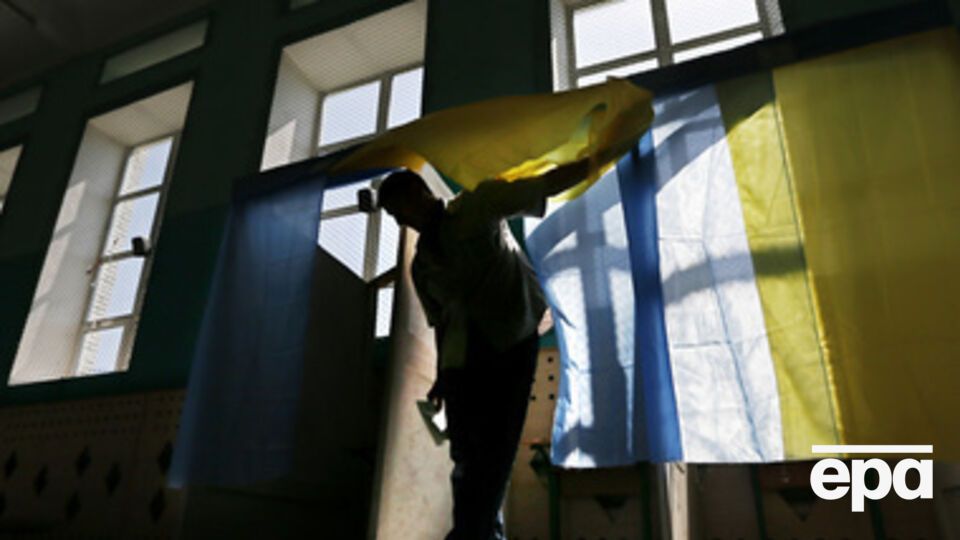 Выборы в Луганской области провести сложно