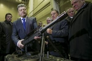 Порошенко побывал на госпредприятиях Днепропетровской области