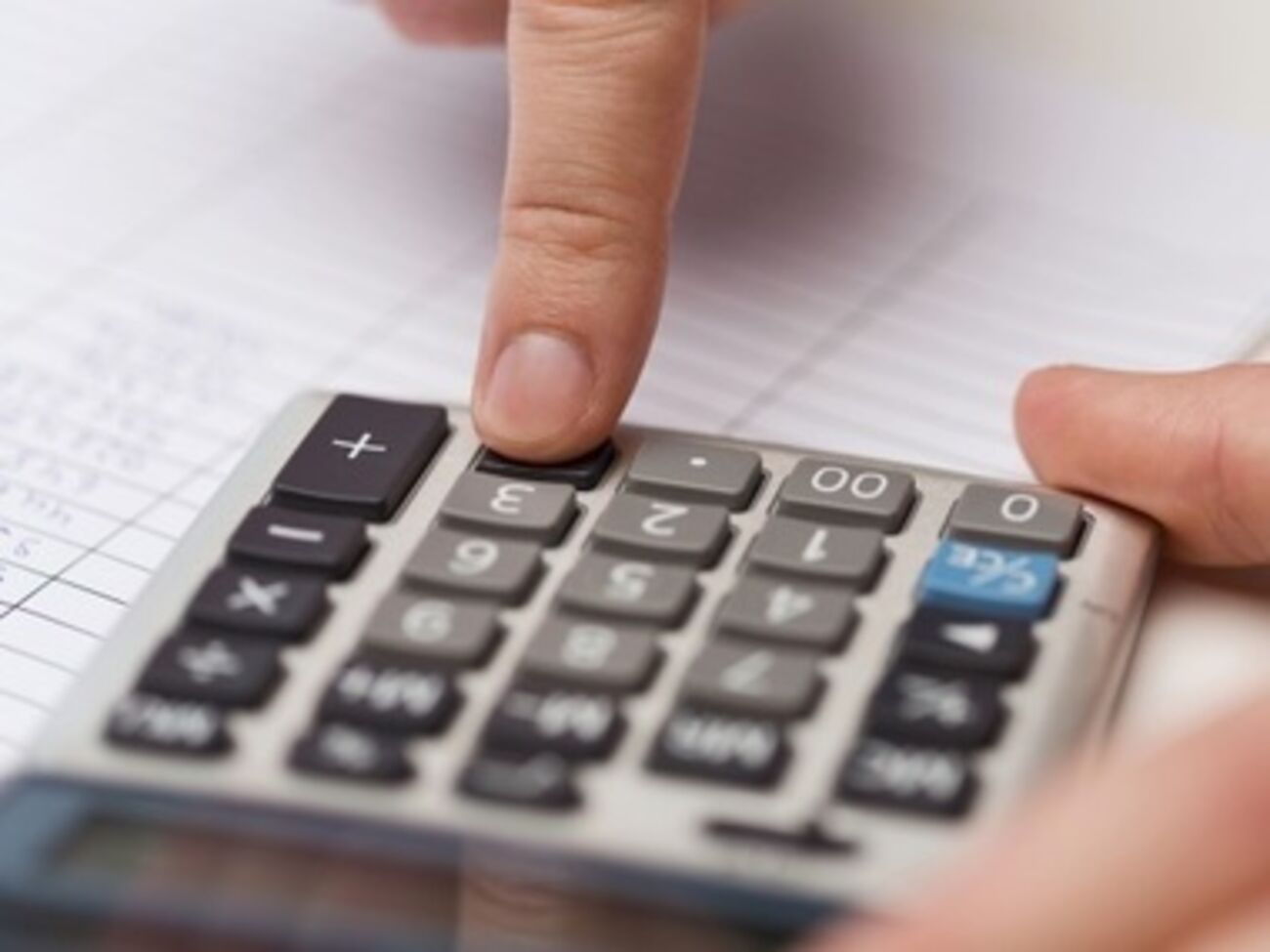 В Донецкой области посчитали собранные за девять месяцев налоги