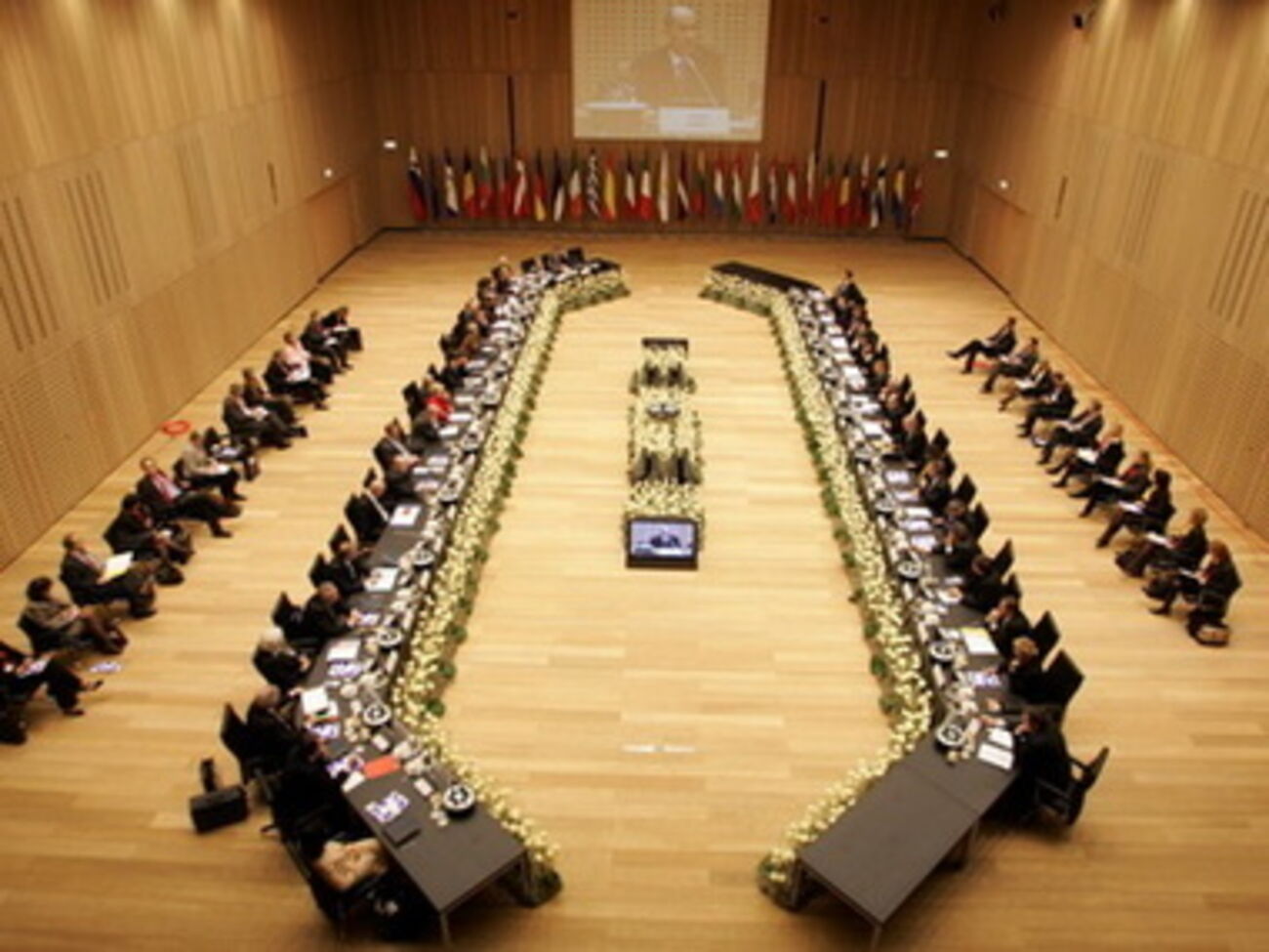 В Еврокомиссии подчеркнули, что "остаются весьма благосклонными поддержке Украины"