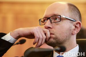 Яценюк считает, что возвращать Донбасс пока рано