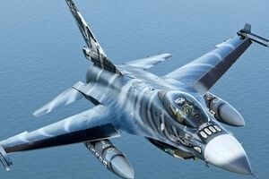 Латвия отреагировала на военную угрозу