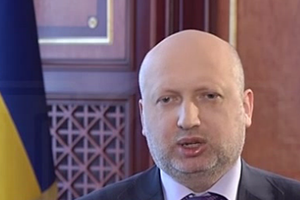 Турчинов: Огромное количество военных защищает Украину за пределами воинских частей, и этот вопрос нужно урегулировать