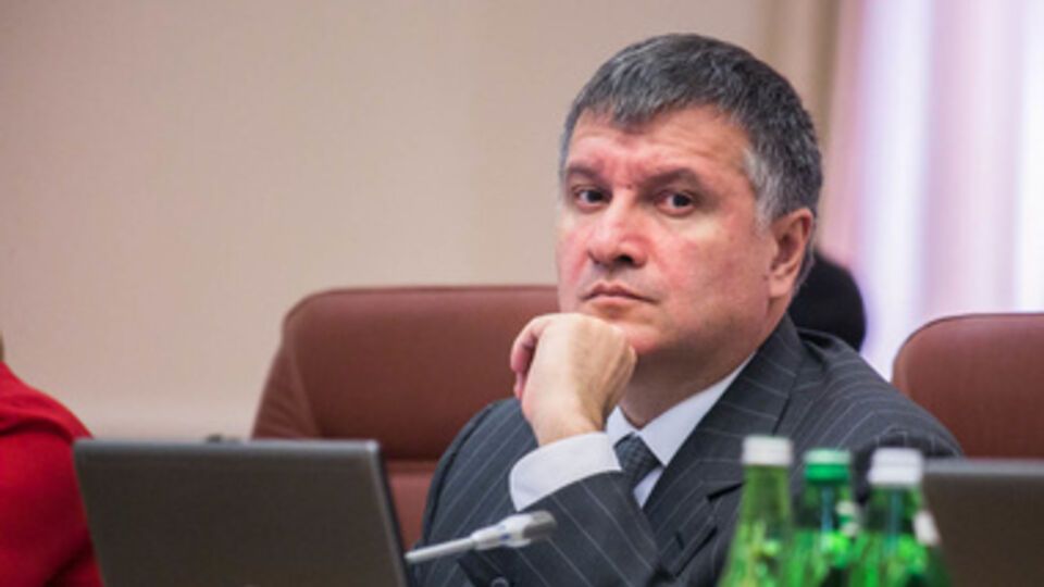 Ранее Арсен Аваков заявлял, что презентовать реформу в правительстве будет харьковский правозащитник Евгений Захаров