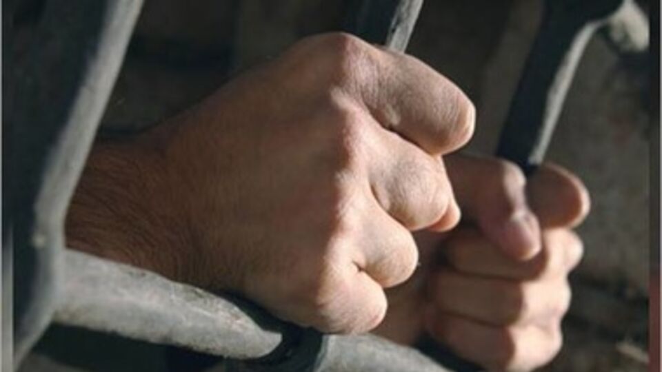 Заявление о голодовке осужденных было ими написано и передано администрации колонии, однако его отказались принять