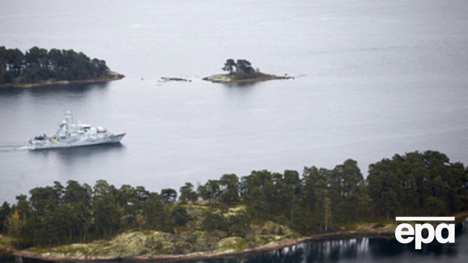 Пока шведские ВМС ищут подводную лодку, вокруг ее исчезновения развернулась информационная война