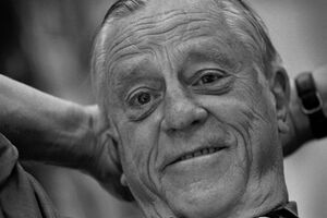 Бен Брэдли ушел из жизни 21 октября 2014 года