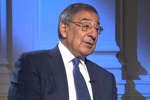 Леон Панетта считает, что Запад должен предоставить Украине военную помощь