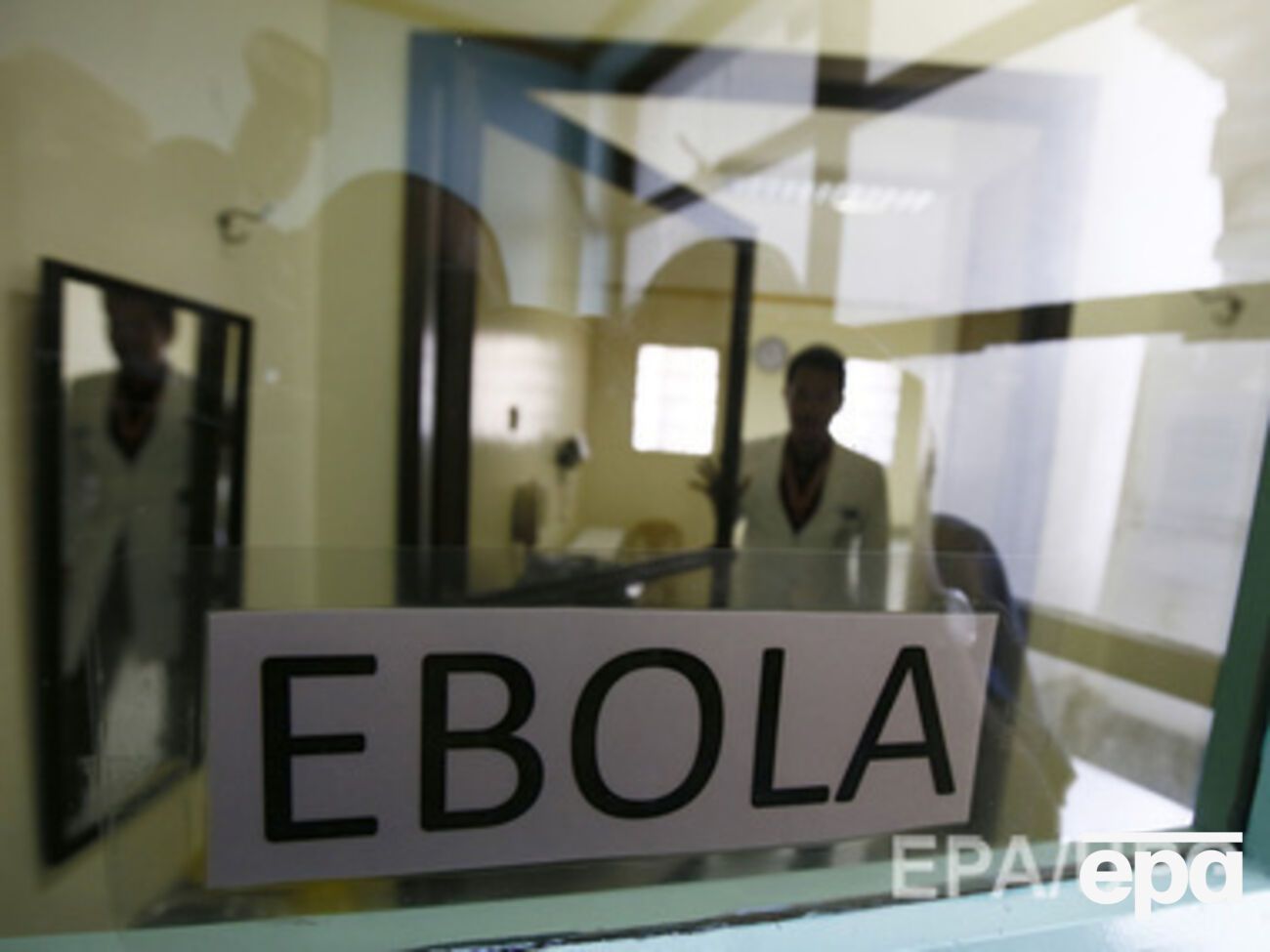 ВОЗ обсуждает распространение вируса Эбола