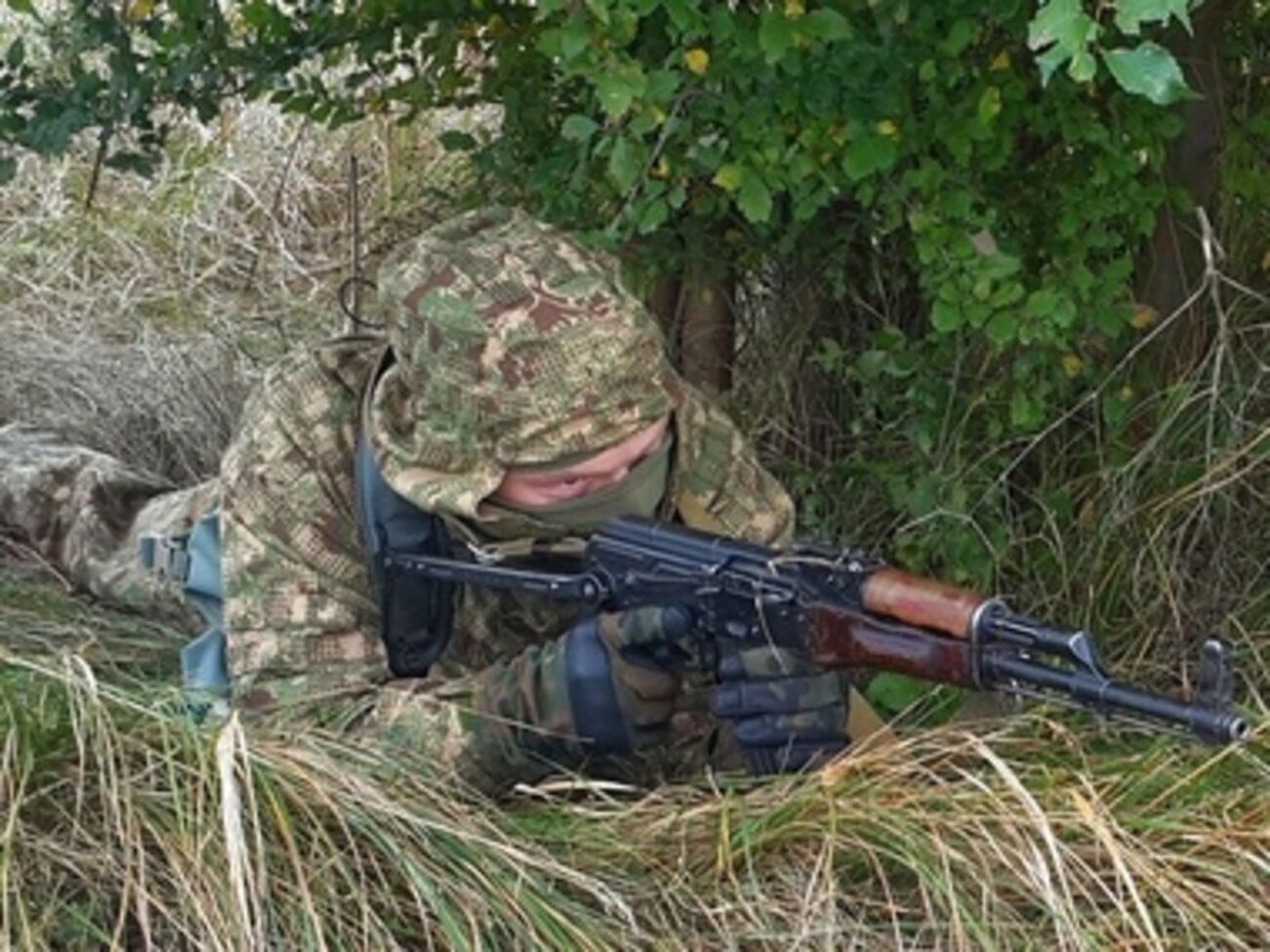 В местных школах во время учений проведет так называемые уроки мужества, которые посетят военные моряки