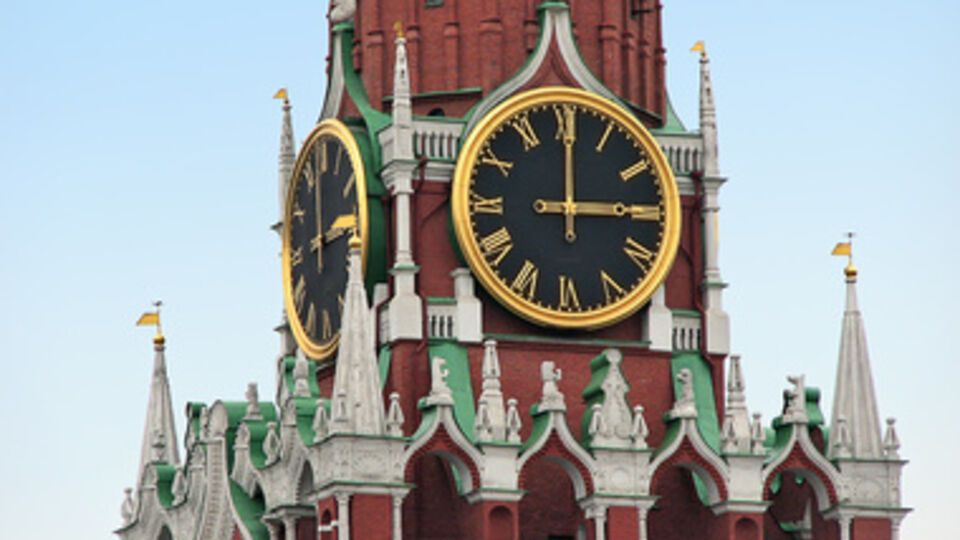 Перевод часов в России в этот день станет последним