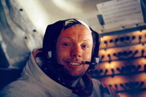 Нил Армстронг