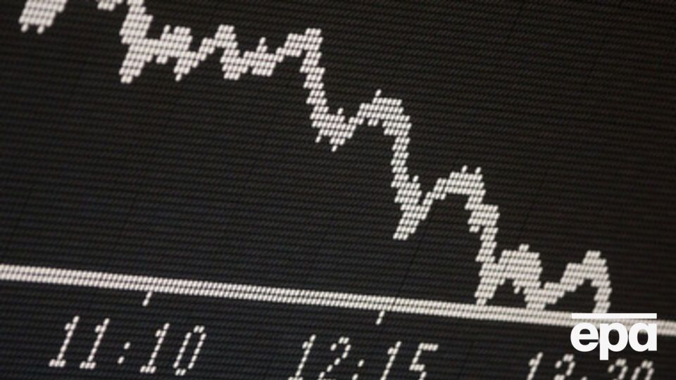 Рубль теряет позиции