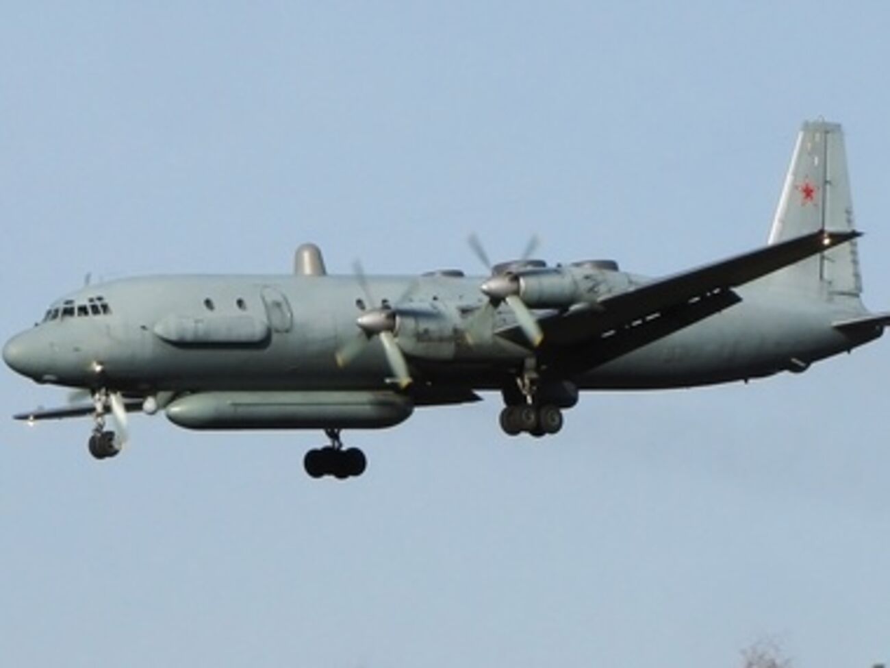 Самолет-разведчик Ил-20