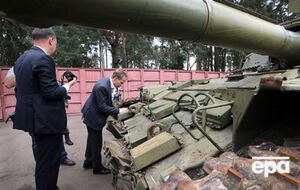 В августе в Киеве провели выставку оружия, отбитого у террористов