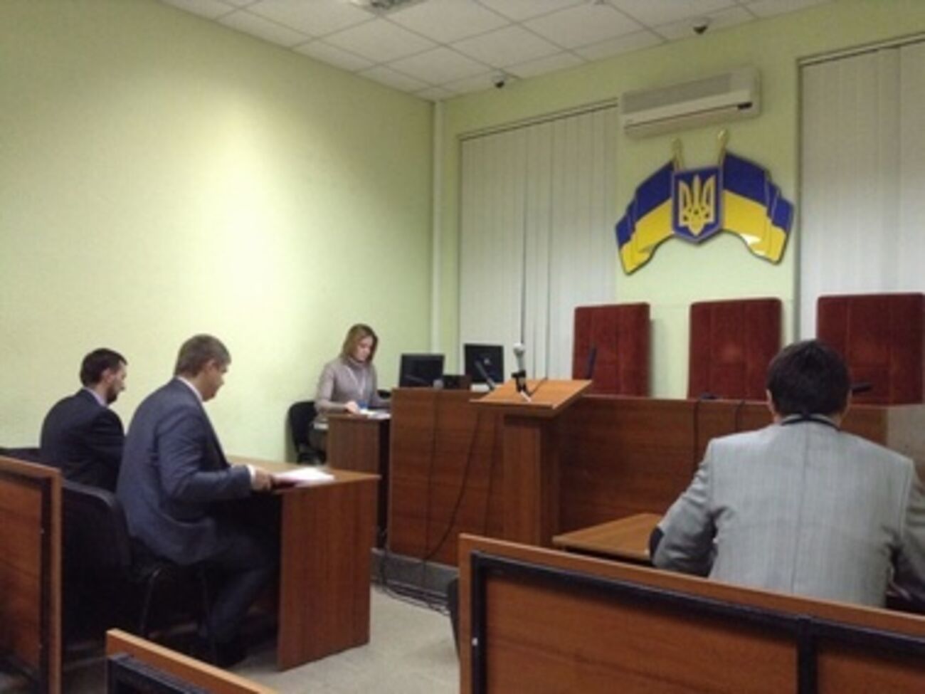 Дата следующего заседания будет оглашена позже