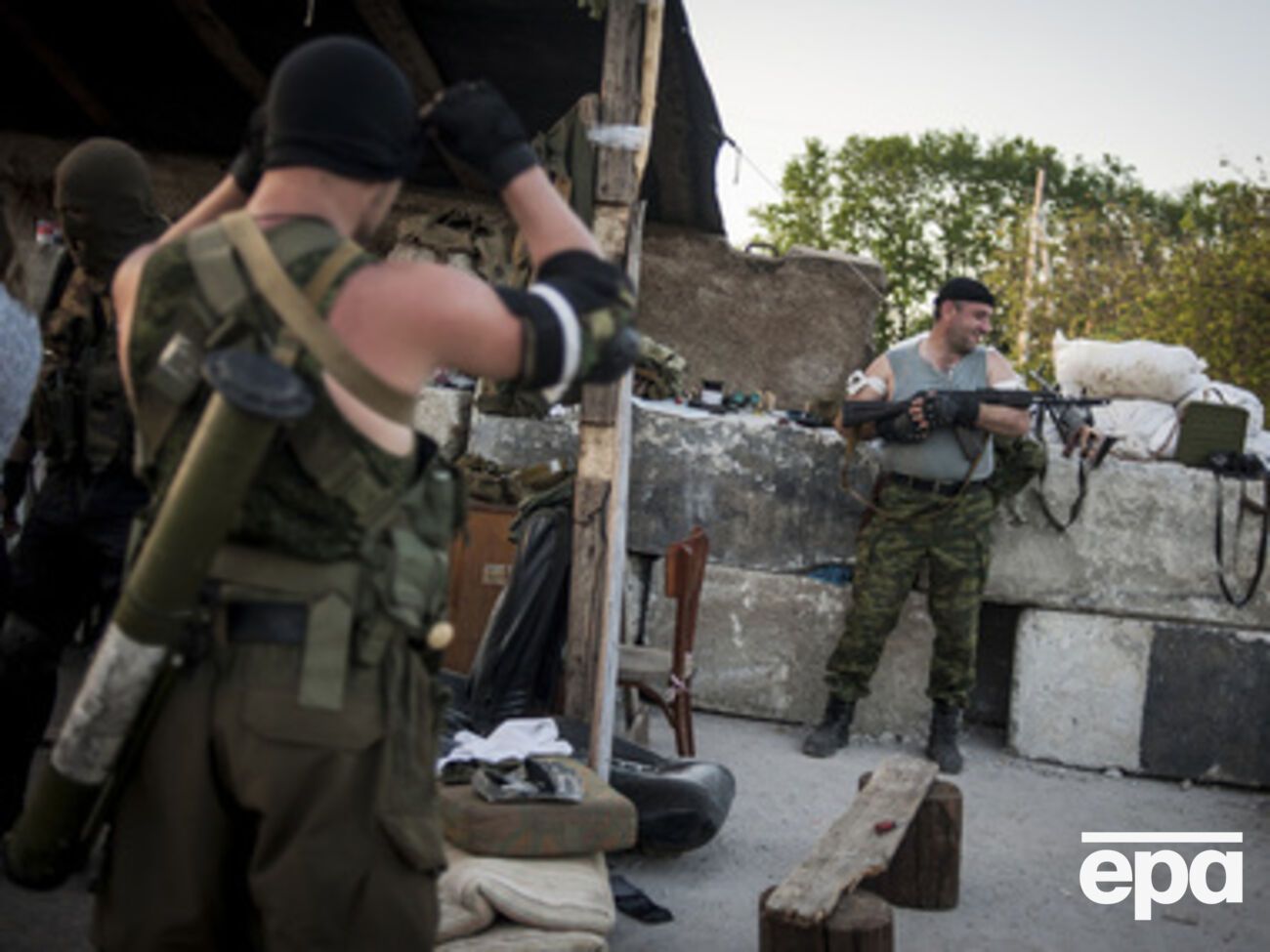 Боевики терроризируют местное население Луганщины