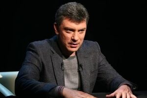 Немцов: Рейтинговые агентства наперегонки снижают рейтинг России