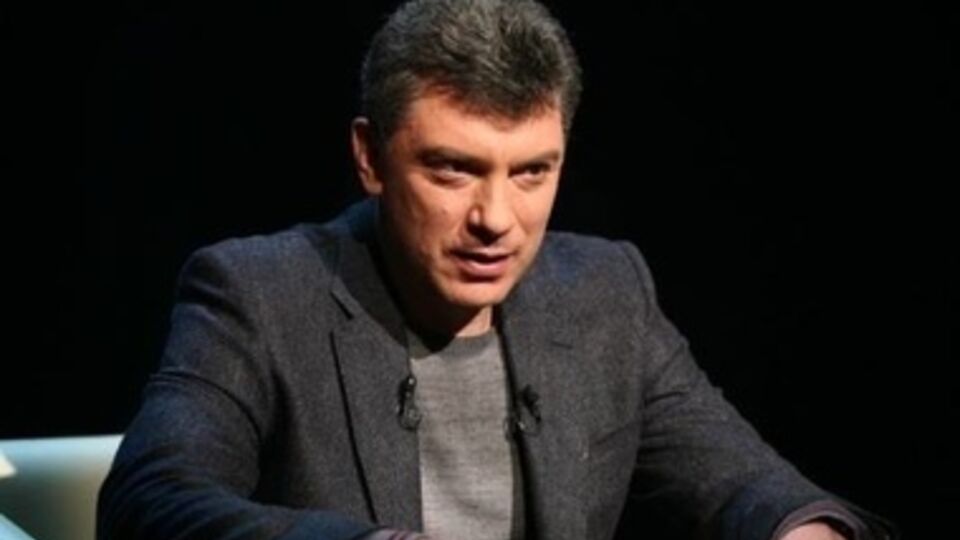 Немцов: Рейтинговые агентства наперегонки снижают рейтинг России