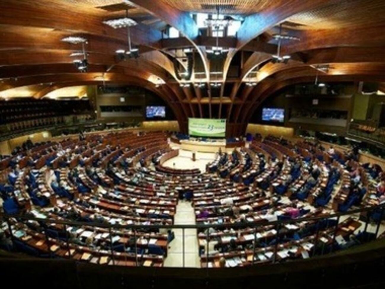 Решение было принято на основании письменной процедуры