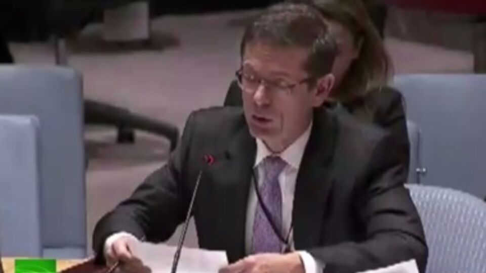 Иван Шимонович: Украинские власти отрицают применение правительственными силами запрещенных боеприпасов