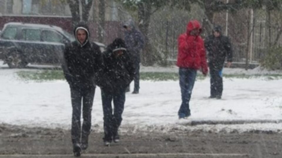 В Украину пришел снег