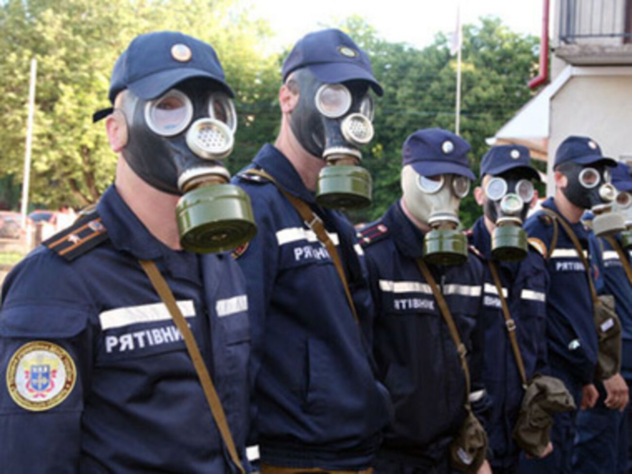 Спасатели будут патрулировать города Украины во время выборов