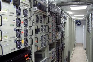 Интенсивность атак на отдельные зеркала сайтов государственных органов Украины достигает 9 Гбит/с